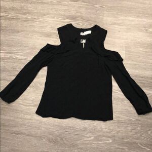 Alythea Cold-Shoulder Ruffle Top